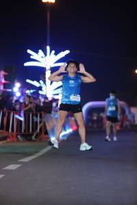 BIB: 40526
                            <button type="button" onclick="openModal(20613192)" class="btn btn-primary btn-sm float-right btn-popup" data-toggle="modal" data-target=".modal-high-quality">
                        <i class="fas fa-shopping-cart"></i> Add to Cart
                    </button>
                                            <button type="button" onclick="isThisMe(20613192, true)" class="btn btn-success btn-sm float-right btn-popup btn-isme hidden" data-toggle="tooltip" data-placement="bottom" title="นี่คือรูปของคุณใช่ไหม คลิกที่นี่เพื่อเอาเข้าอัลบั้ม">
                        <i class="fas fa-plus"></i> Add to album
                    </button>
                    <button type="button" onclick="isThisMe(20613192, false)" class="btn btn-warning btn-sm float-right btn-popup btn-isnotme hidden">
                        <i class="fas fa-ban"></i> Remove from album
                    </button>